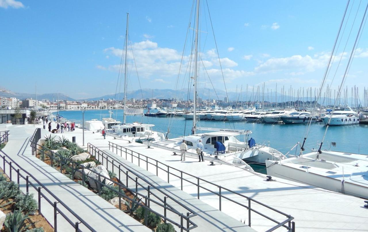 Modern Apt With Terrace 4 Min Walk To The Beach Split Exterior foto